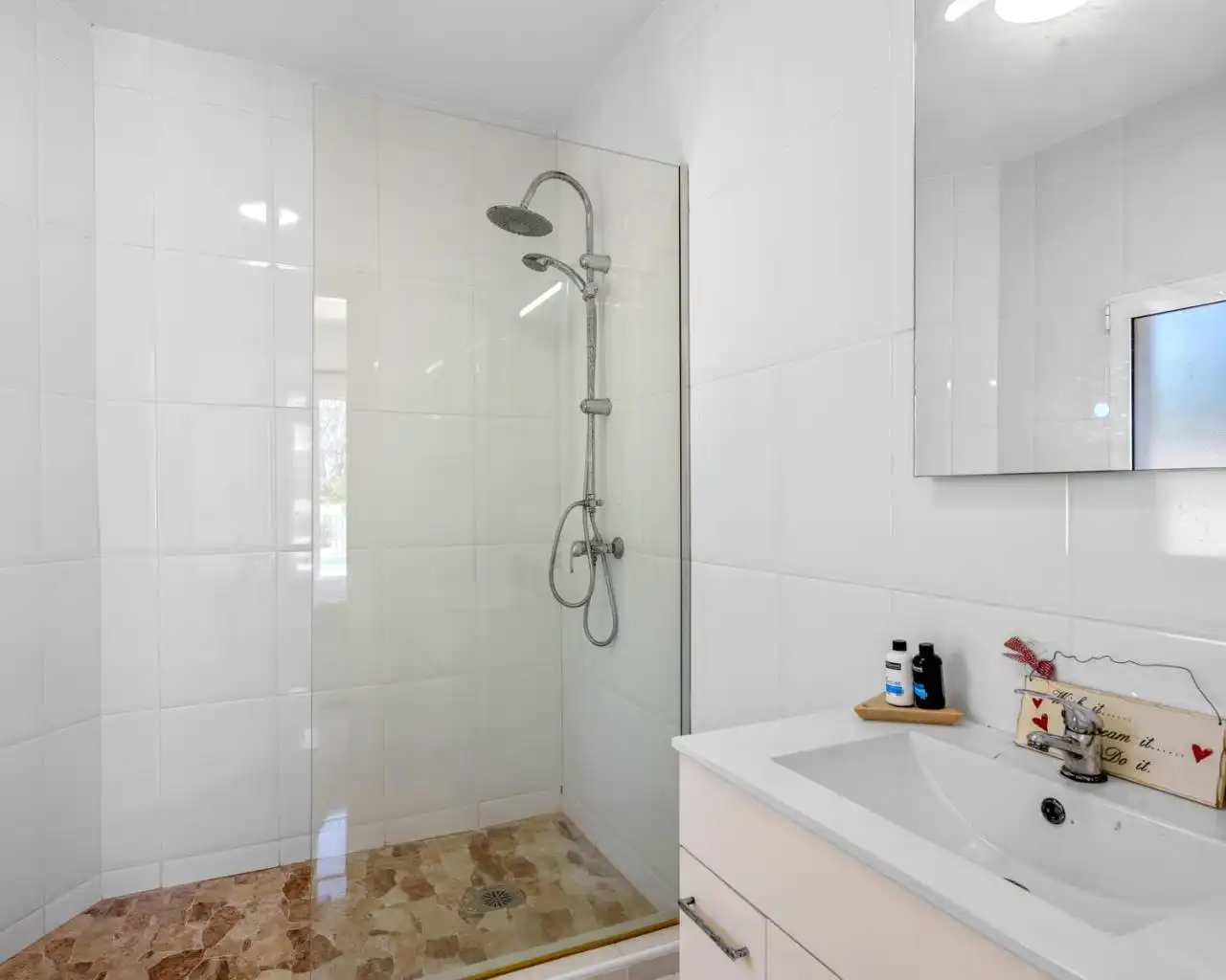 Bathroom of Houses for sale in Rojales  with Air Conditioner, Private garden and Terrace