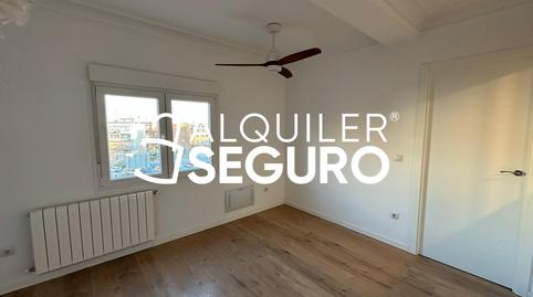 Foto 2 de Piso de alquiler en Mateo García , Ventas,  Madrid Capital