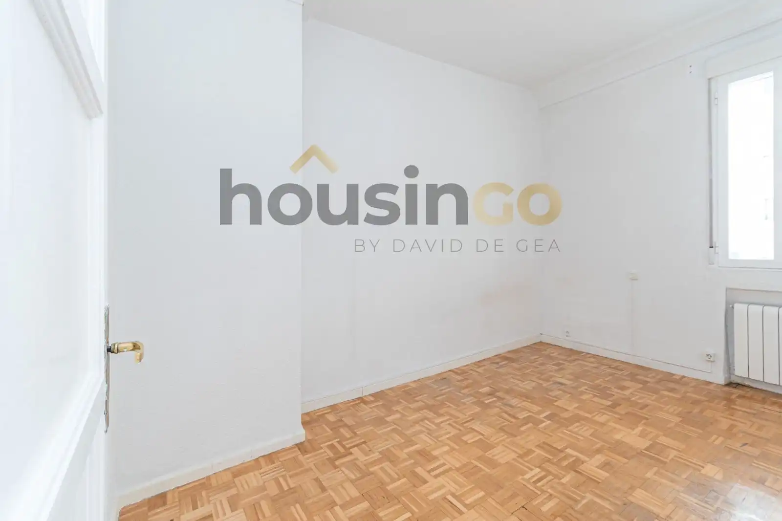 Flat for sale in Madrid  with Heating