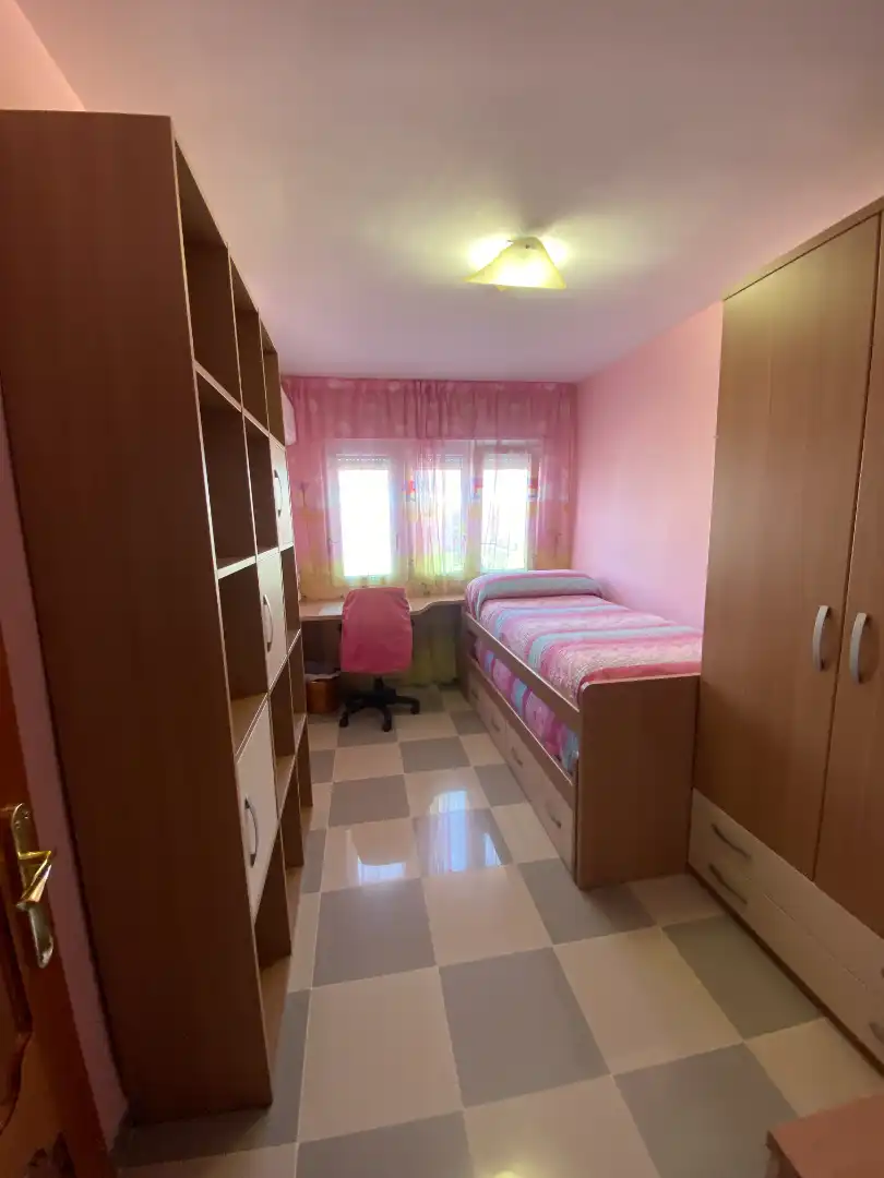 Schlafzimmer von Wohnung zur Miete in Málaga mit Klimaanlage, Terrasse und Möbliert