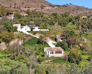 Außenansicht von Country house zum verkauf in Casarabonela mit Privatgarten und Schwimmbad