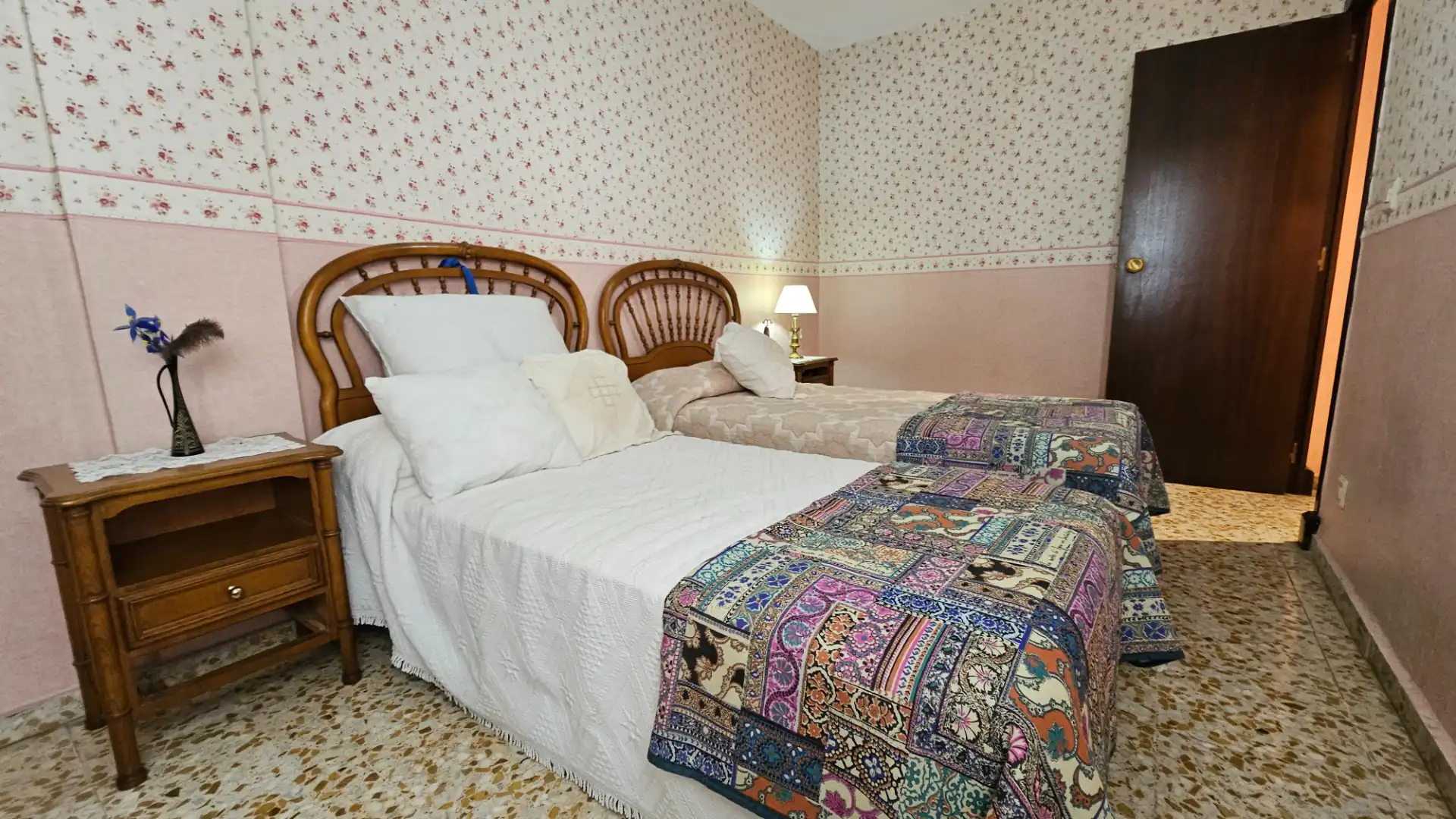 Bedroom of Flat for sale in Zaragoza  with Heating