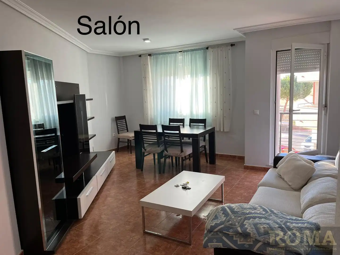 Sala de estar de Piso en venta en Carbajosa de la Sagrada con Calefacción, Terraza y Amueblado