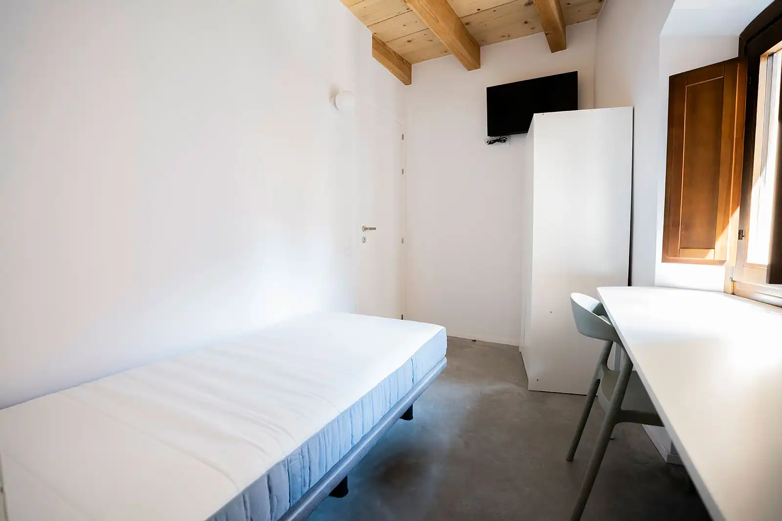 Habitación de Piso de alquiler en Vic con Calefacción, Amueblado y Microondas