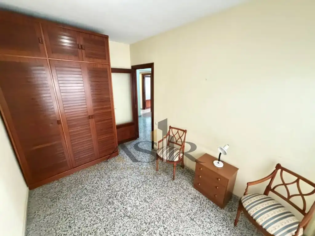 Bedroom of Flat for rent in Alzira
