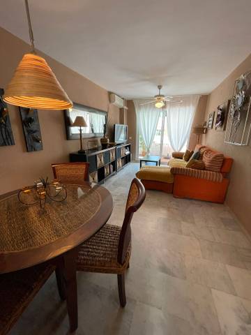 Piso en Alquiler en Calle Poseidon en Nueva Torrequebrada