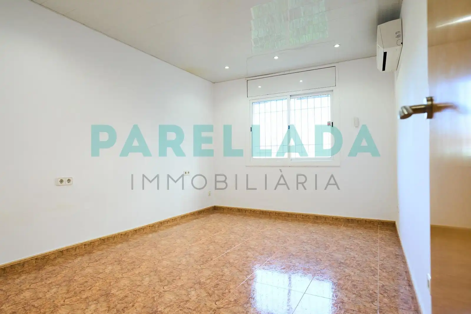 Flat for sale in Badalona