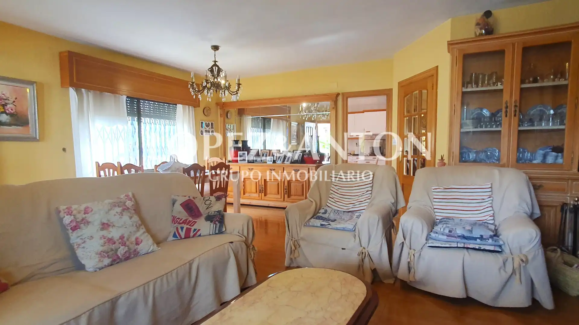 Living room of Houses for sale in L'Eliana  with Air Conditioner, Private garden and Terrace
