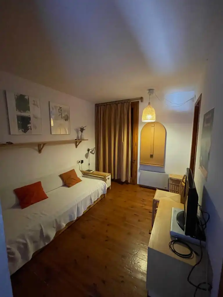 Habitación de Casa adosada de alquiler en Guils de Cerdanya con Calefacción, Parquet y Trastero
