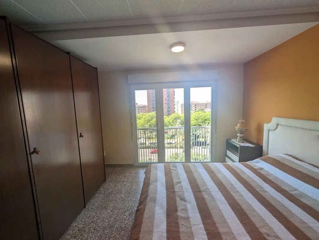 Schlafzimmer von Wohnung zum Verkauf in Valencia mit Klimaanlage