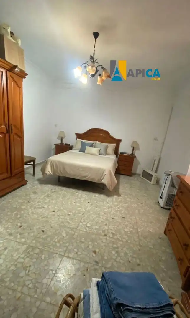 Bedroom of Houses for sale in La Línea de la Concepción  with Terrace and Furnished