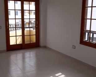 Flat to rent in Los Realejos  with Balcony