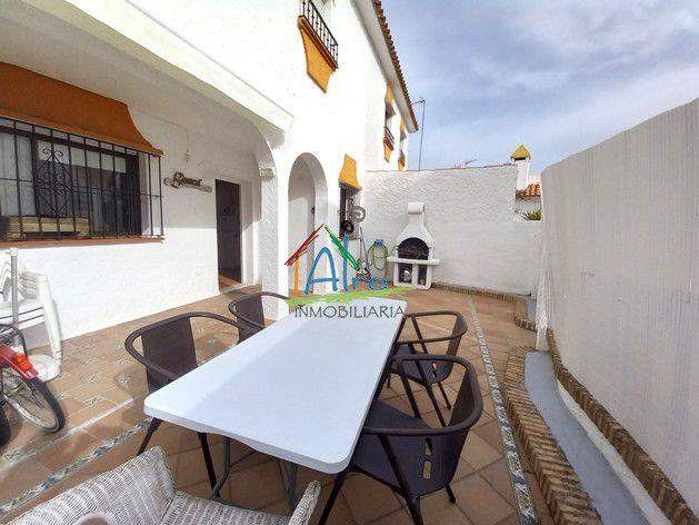 Foto 1 de Casa adosada en venta en Macarena III, Caño Guerrero, Huelva