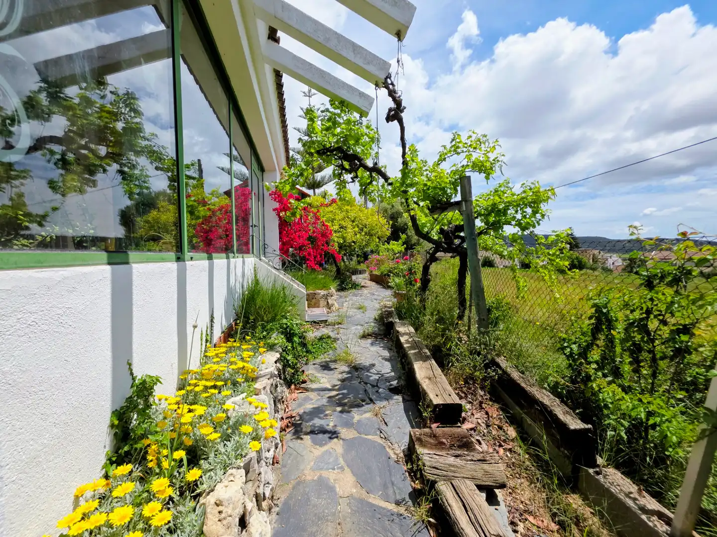 Jardín de Casa o chalet en venta en Sant Cugat Sesgarrigues con Calefacción, Terraza y Amueblado