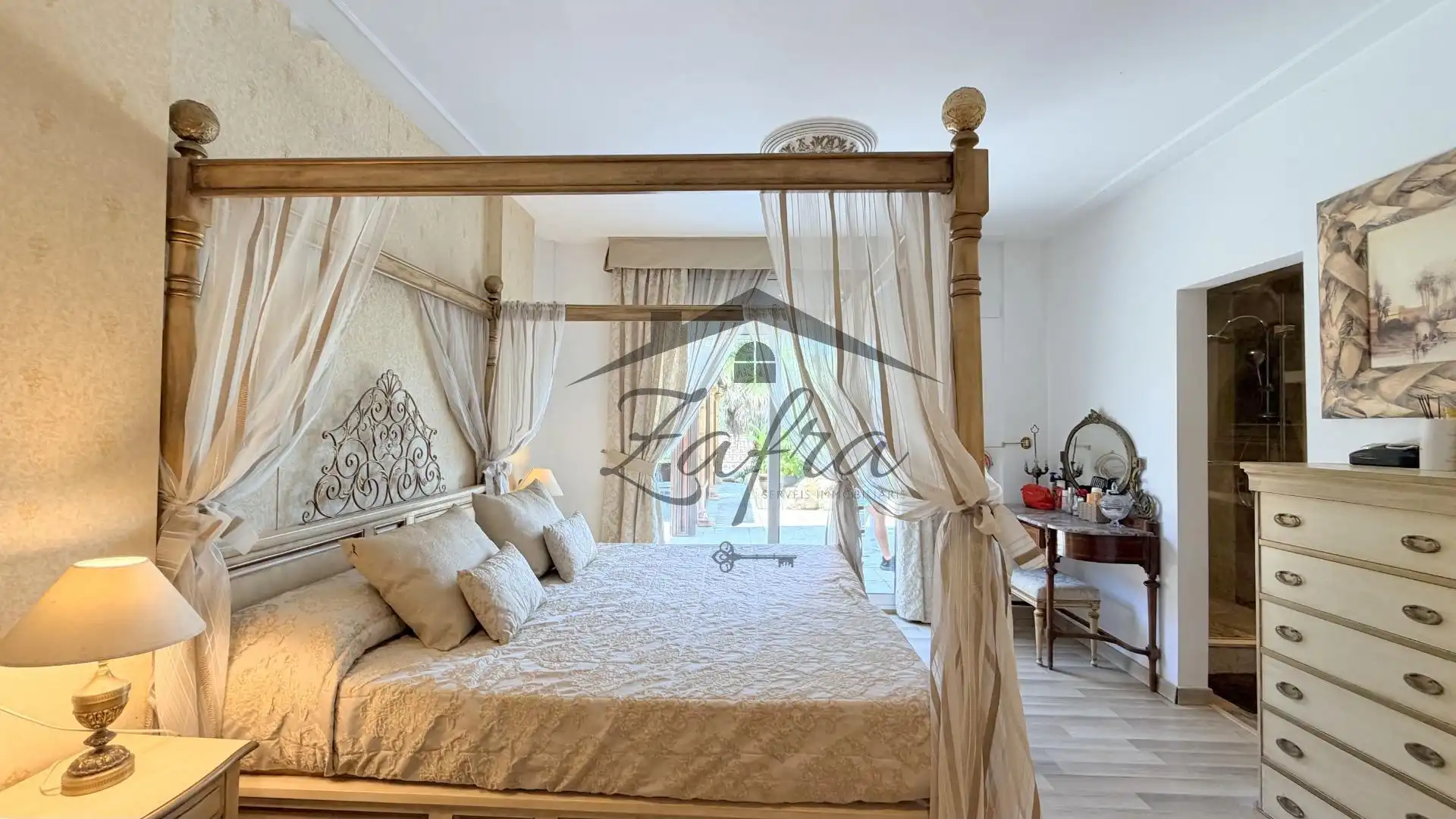 Casa con balcón en venta en Carrer Carrer Montjuïc, imagen 13