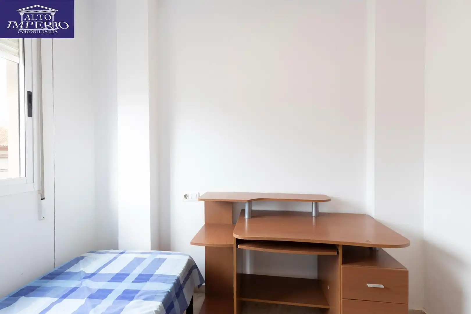 Casa adosada en venta en MARTE, 21, Ogíjares