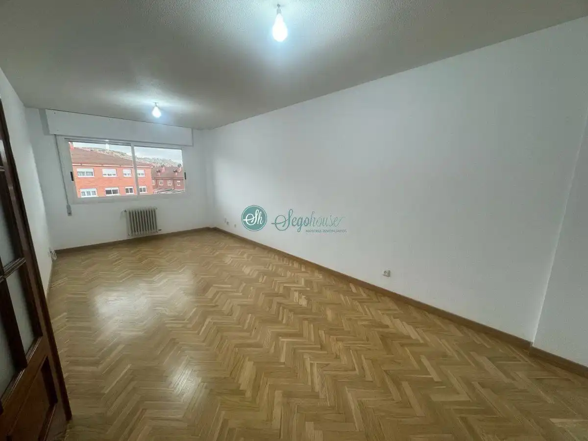 Piso con ascensor en venta en Vía Romana, imagen 10