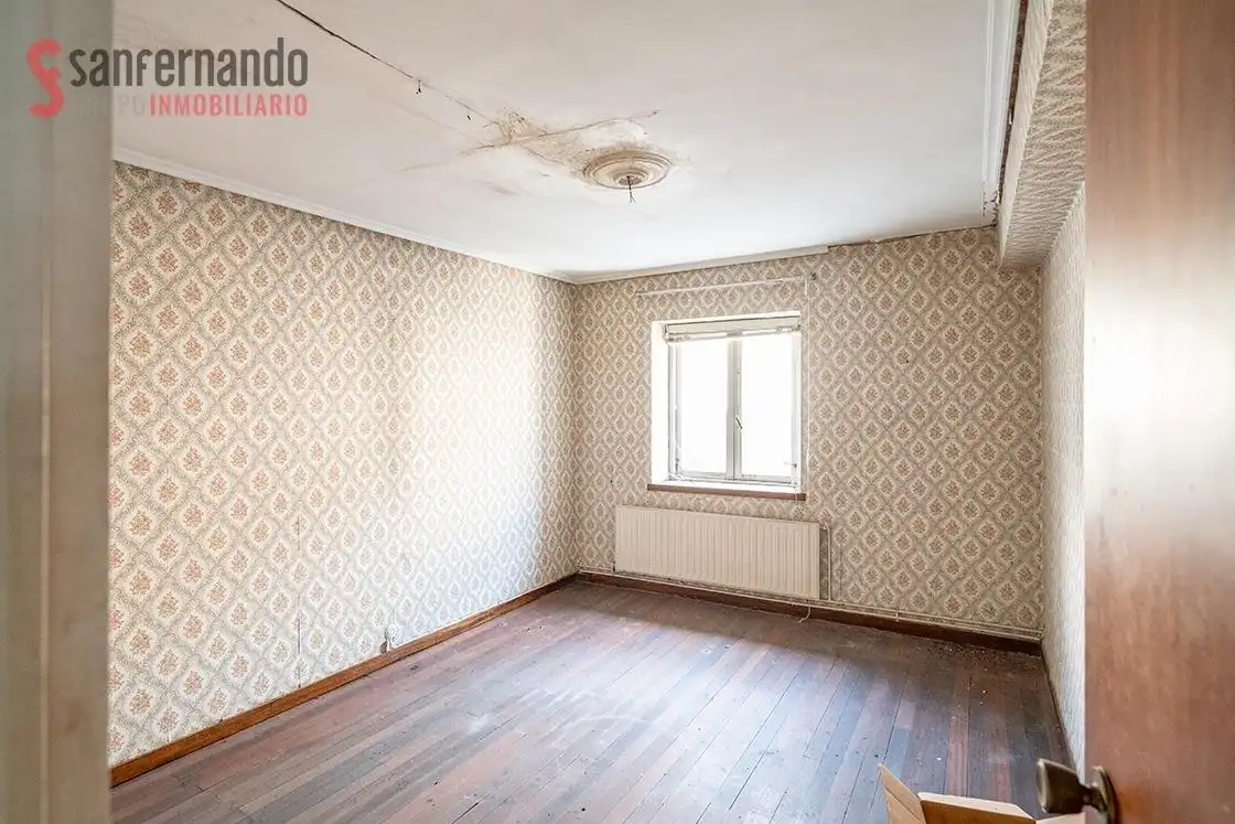 Sala de estar de Finca rústica en venta en Corvera de Toranzo con Jardín privado, Terraza y Trastero
