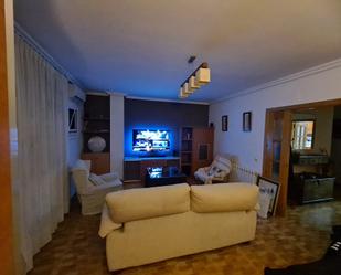 Wohnzimmer von Wohnung zum verkauf in Cazorla