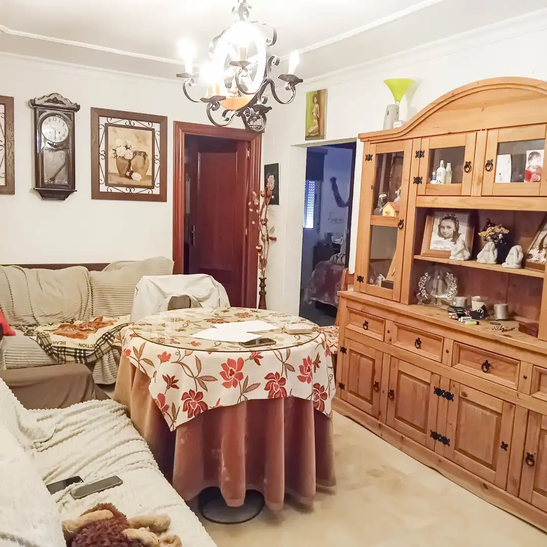 Dining room of Flat for sale in Marbella  with Air Conditioner, Terrace and Furnished