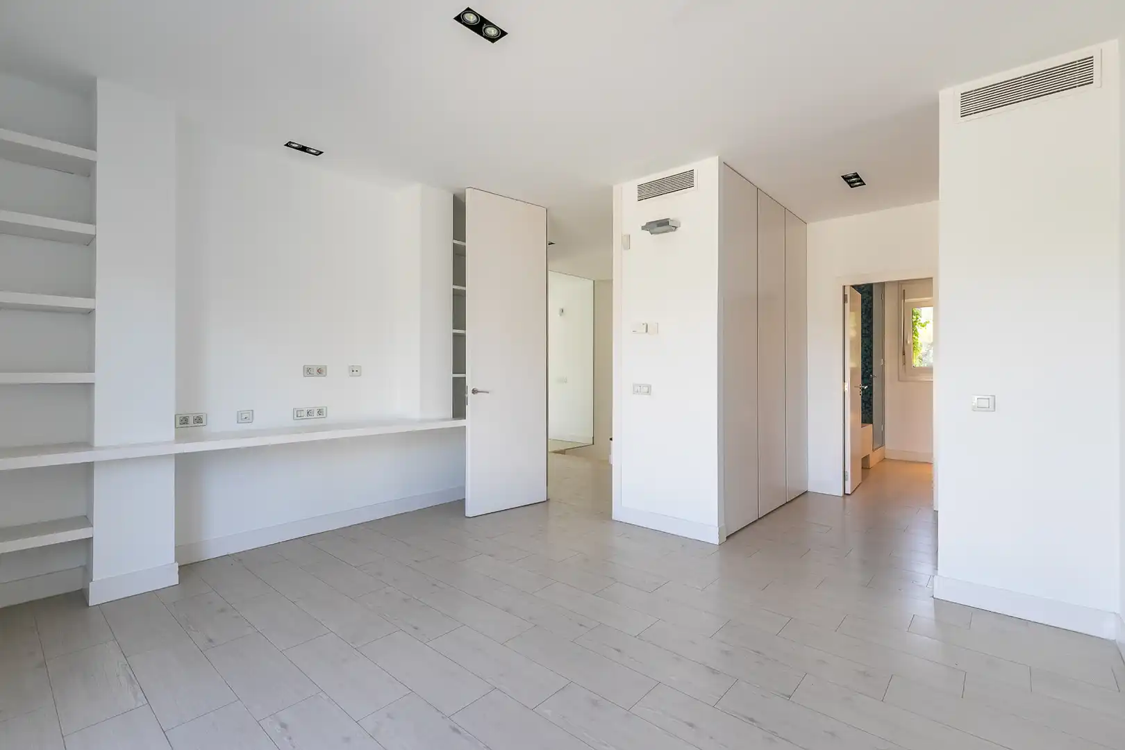 Houses for rent in Madrid  with Air Conditioner, Heating and Private garden