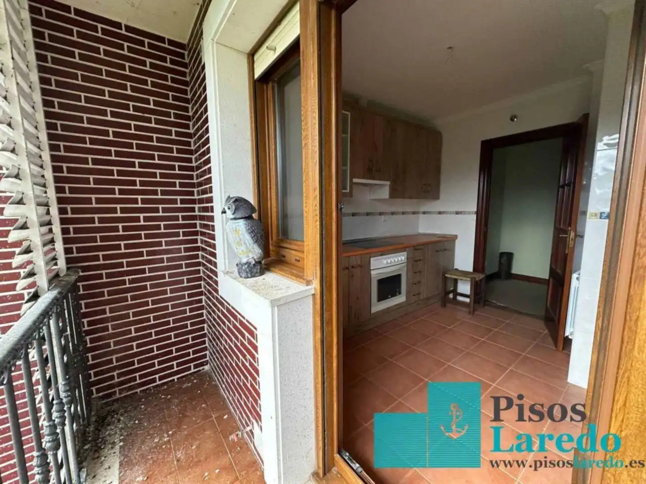 Cocina de Piso en venta en Ruesga con Calefacción, Balcón y Piscina comunitaria