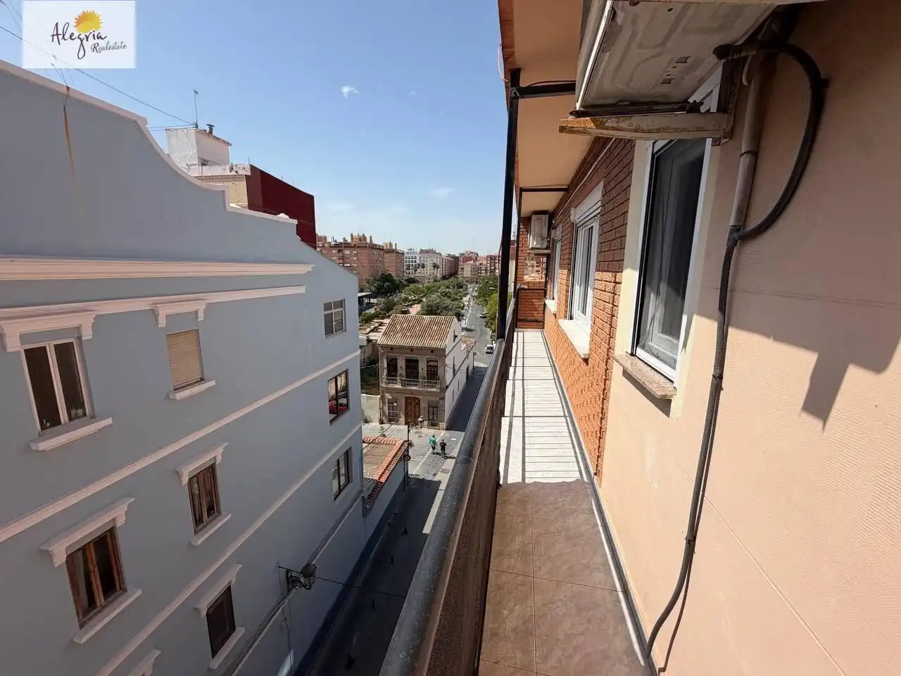 Vista exterior de Apartament de lloguer en Valencia amb Aire condicionat, Moblat i Balcó