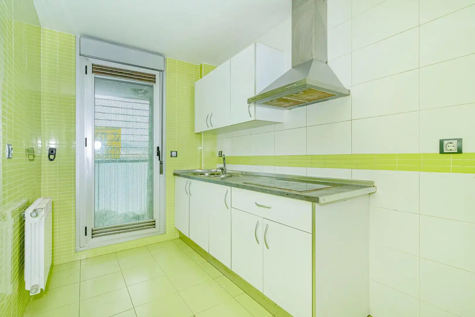 Cocina de Piso en venta en Granada con Aire acondicionado, Calefacción y Parquet