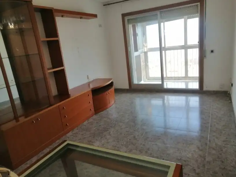 Sala de estar de Piso en venta en Barcelona con Calefacción, Balcón y Alarma
