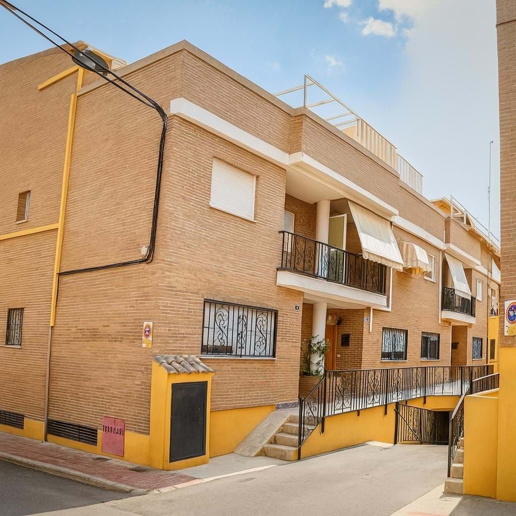 Vista exterior de Casa o xalet en venda en Elda