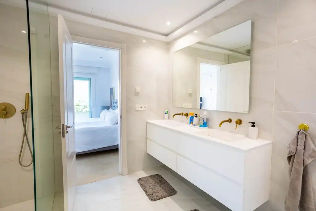 Apartament amb piscina en venda a Nueva Andalucía, imagen 14