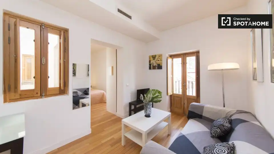 Appartement avec terrasse à louer à Latina