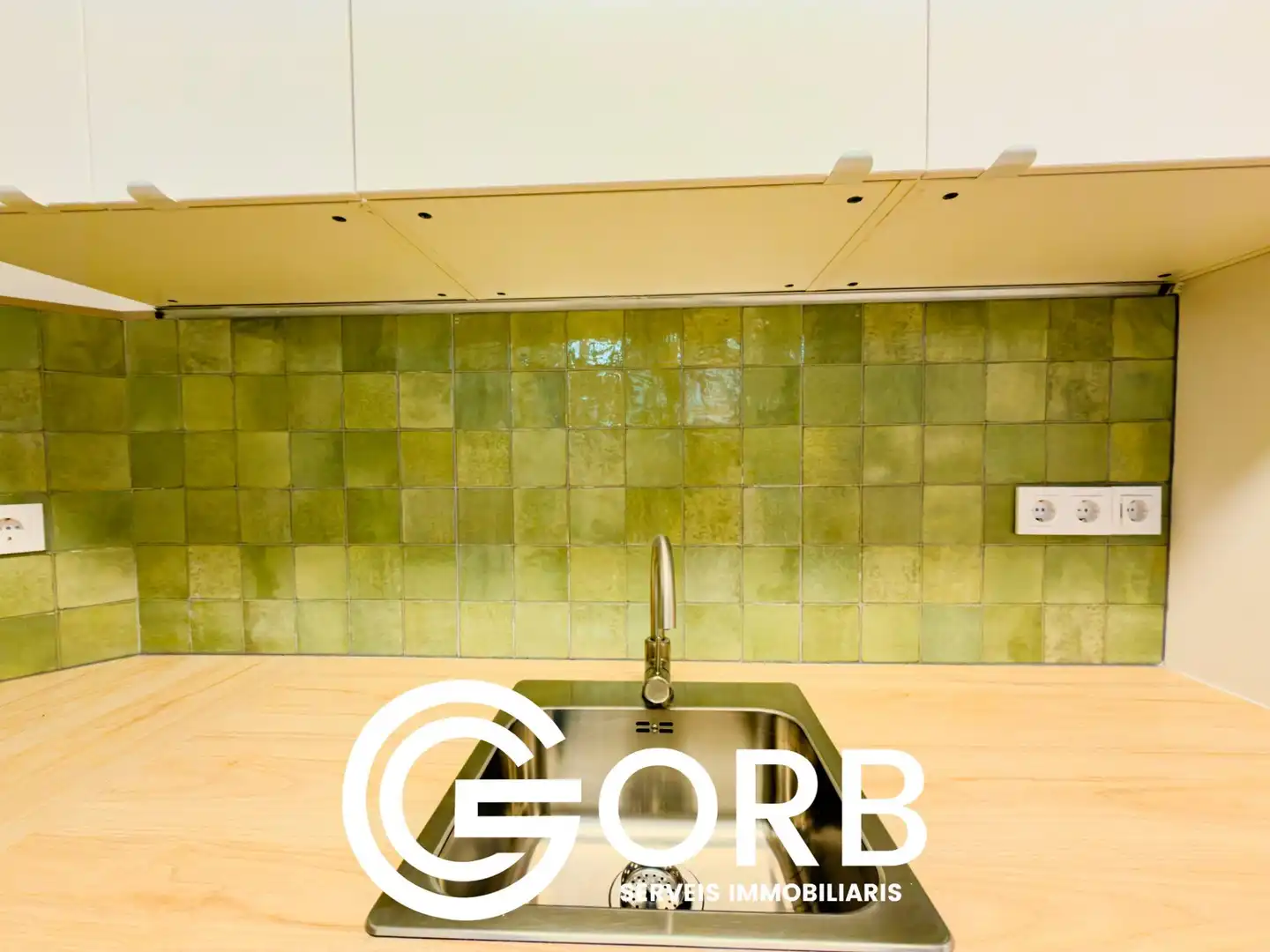 Kitchen of Ground floor for sale in Mataró  with Air Conditioner, Heating and Storage room