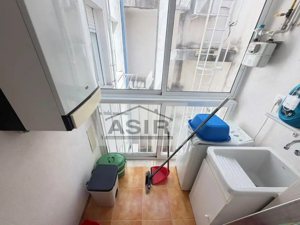 Wohnung zur Miete in Calle Cardenal Vera, Sants Patrons