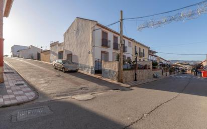 Vista exterior de Casa o xalet en venda en Villamena amb Jardí privat