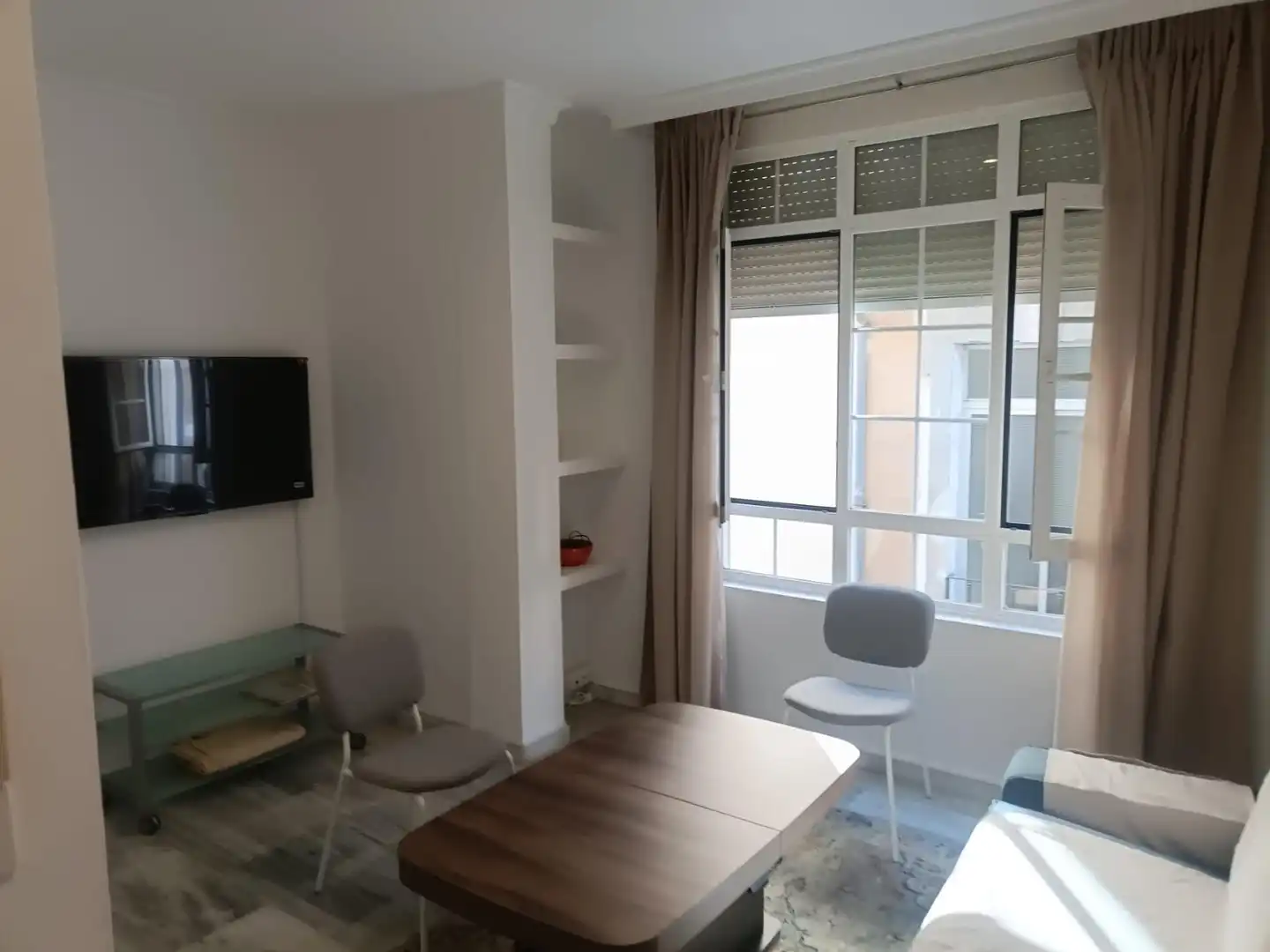 Sala de estar de Piso de alquiler en Granada con Calefacción y Amueblado