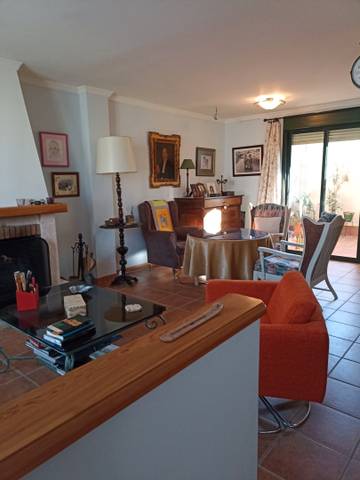 Casa-chalet en Venta en Guadalcázar