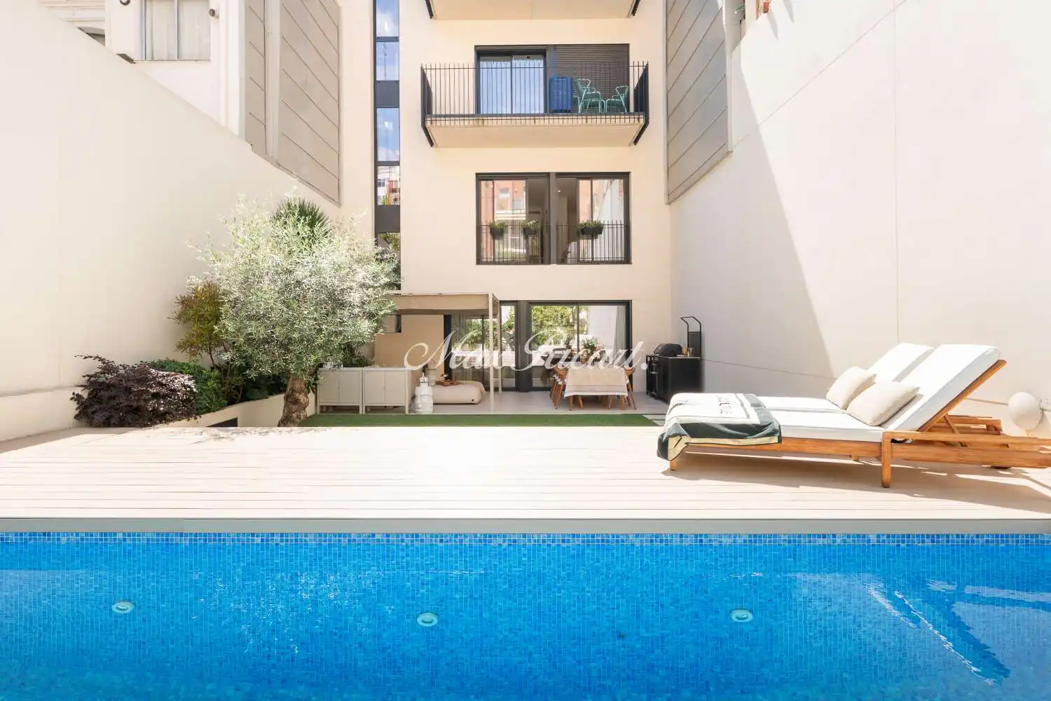 Terrassa de Pis en venda en Barcelona amb Aire condicionat, Terrassa i Piscina