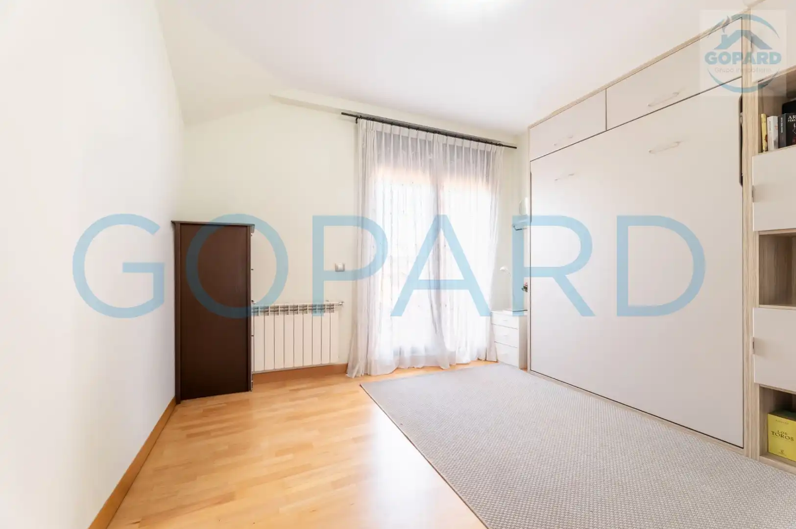 Habitación de Dúplex en venta en Villanueva del Pardillo con Aire acondicionado, Calefacción y Parquet