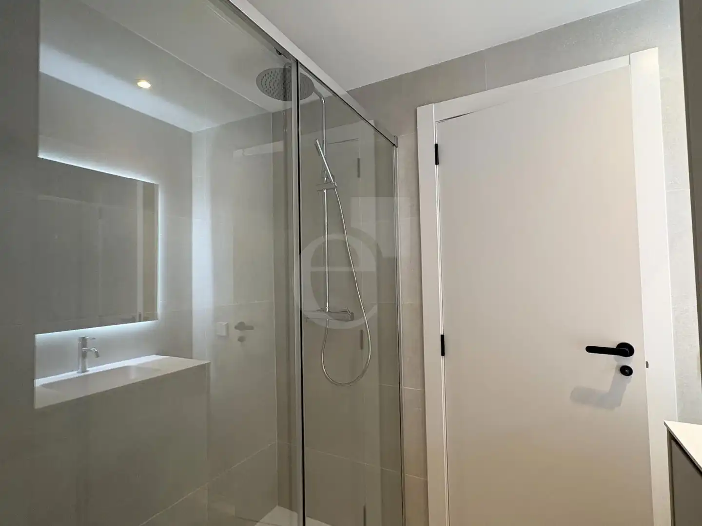 Baño de Piso en venta en Rocafort, Valencia