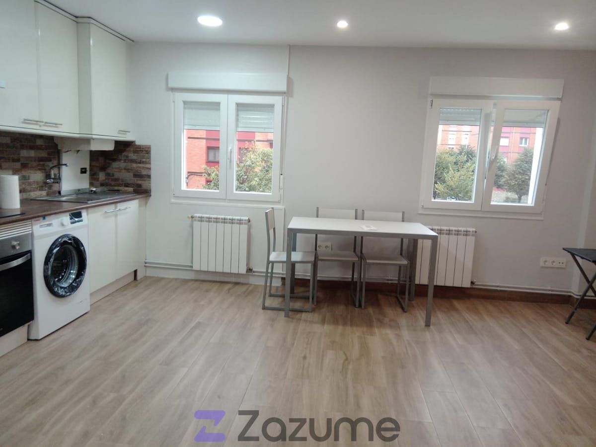 Flat to rent in C. Cataluña, Pumarín