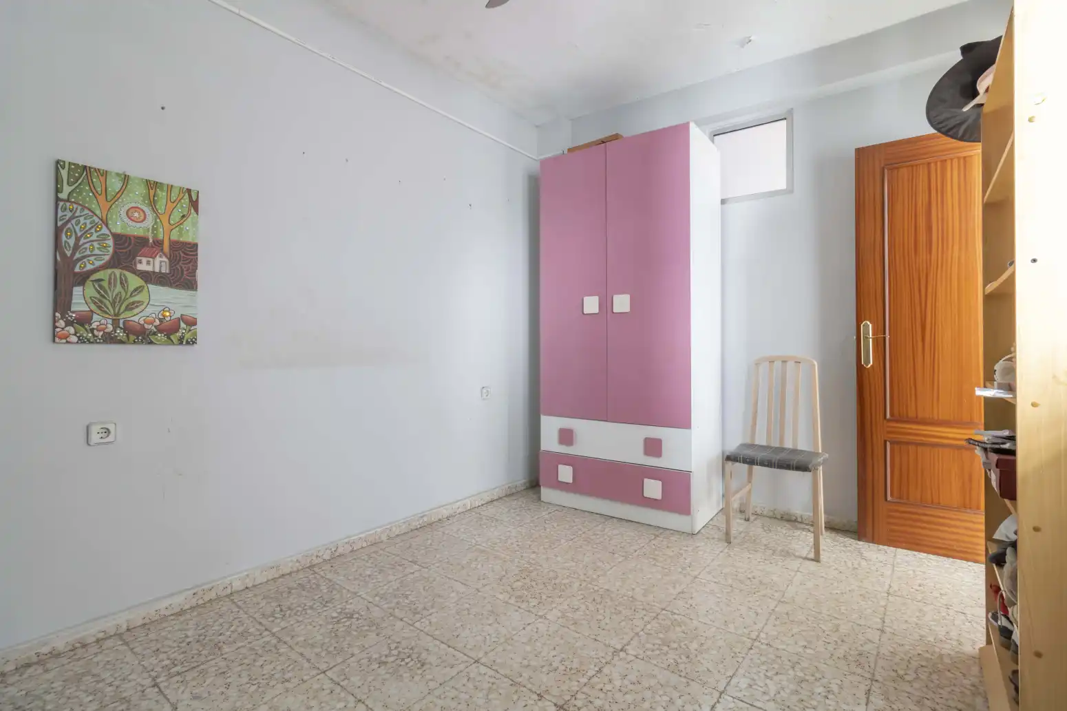 Schlafzimmer von Einfamilien-Reihenhaus zum Verkauf in Sevilla mit Terrasse, Abstellraum und Balkon