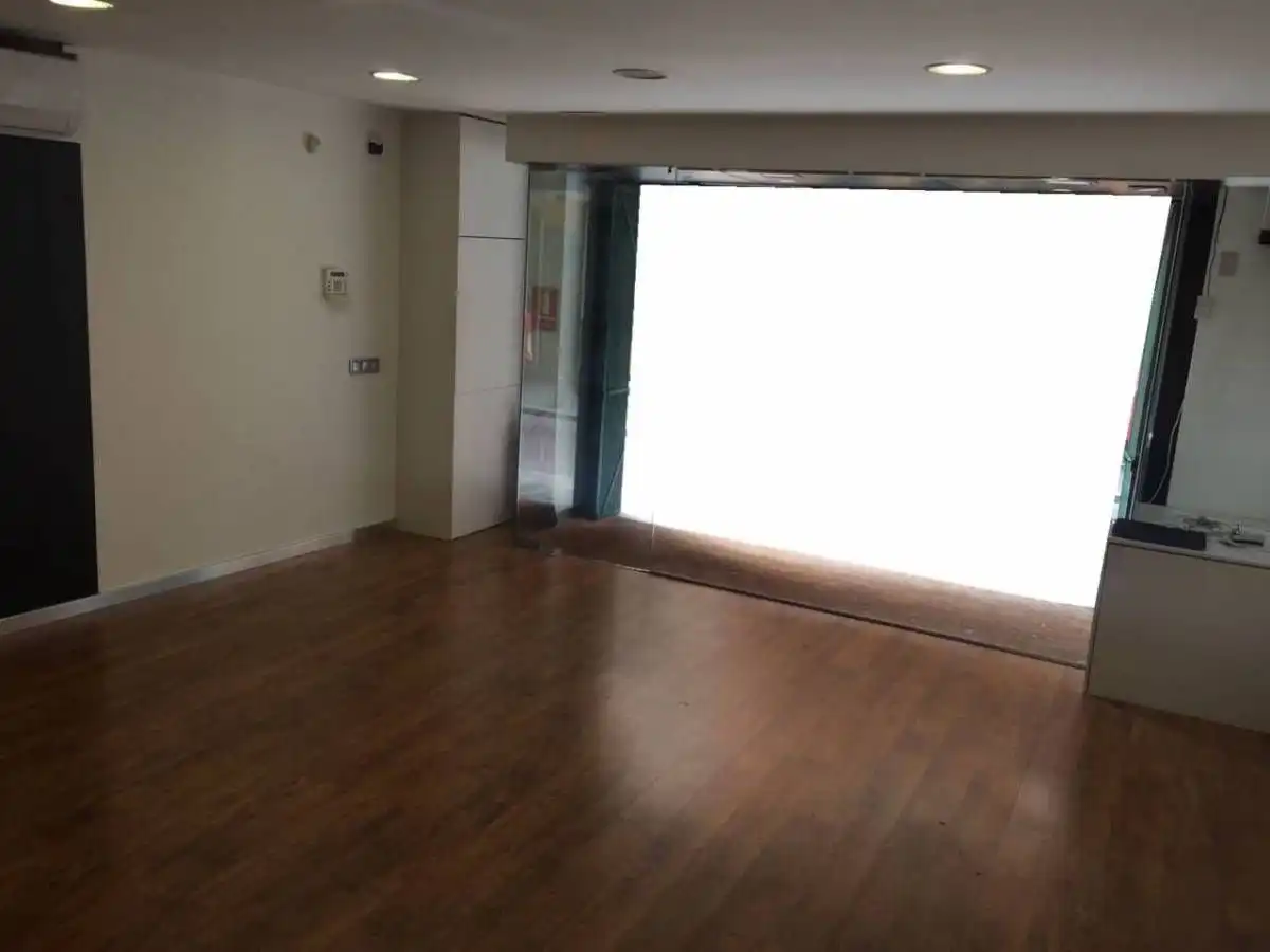 Business premises to rent in Sallent