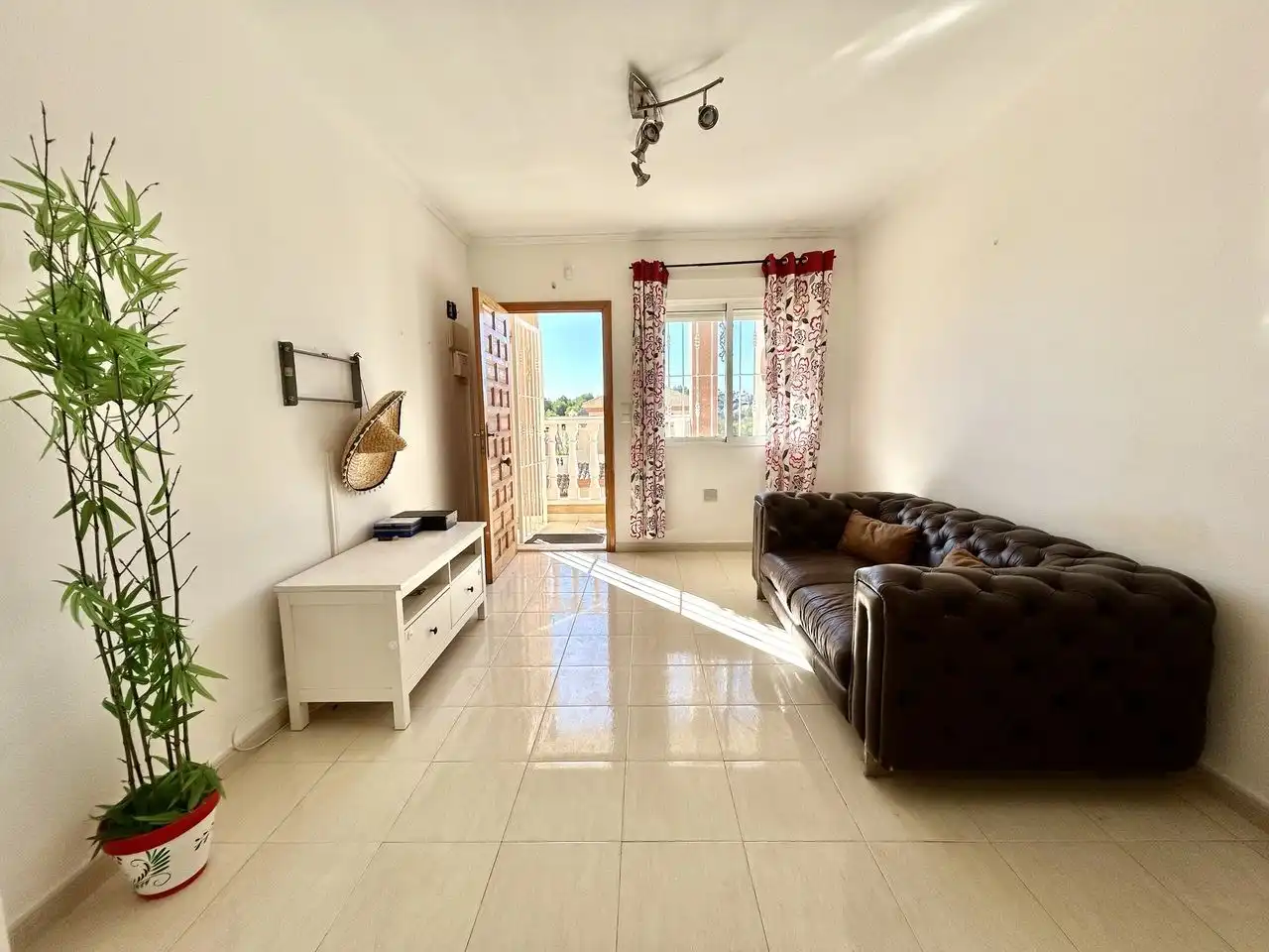 Apartment with pool for sale in Calle  Tramontana, imagen 5