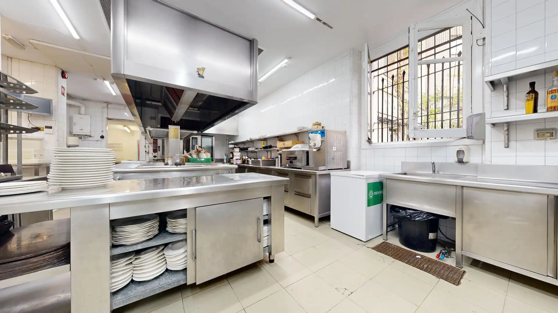 Cocina de Local en venta en Bilbao 
