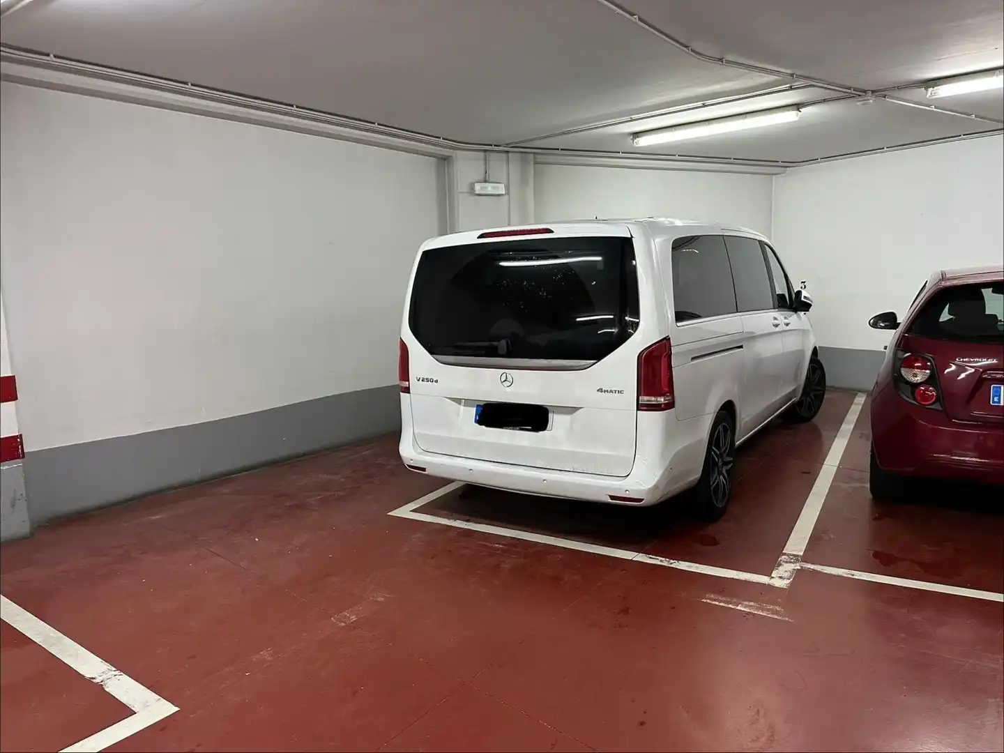 Parkplatz von Garage zur Miete in A Coruña Capital 