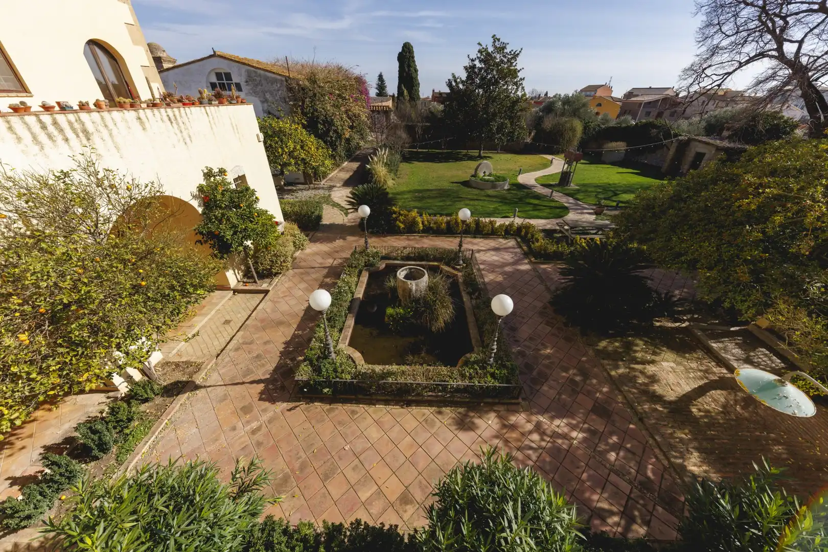Jardí de Finca rústica en venda en Borrassà amb Calefacció, Terrassa i Piscina