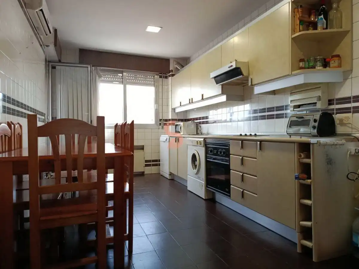 Cuina de Pis en venda en Valladolid amb Aire condicionat, Calefacció i Terrassa