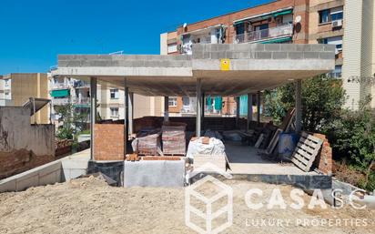 Terrassa de Casa o xalet en venda en Cerdanyola del Vallès amb Piscina