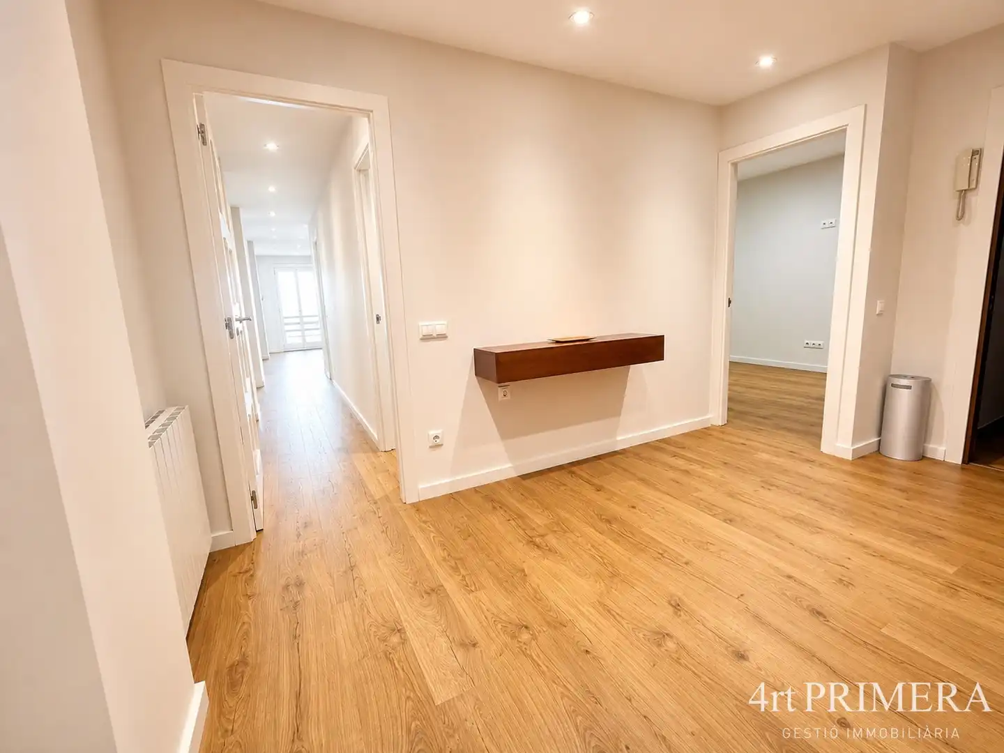 Wohnung zum Verkauf in Granollers mit Heizung, Parkett und Ofen